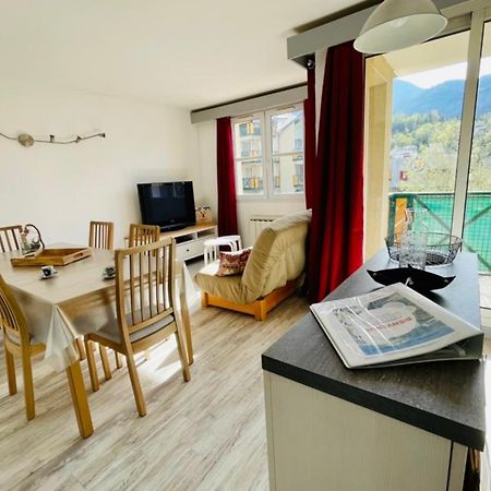Bright 50 M With Balcony And View On The Valley Бриансон Экстерьер фото